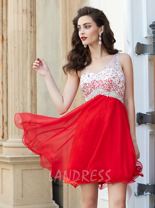 Short silk deals homecoming dress