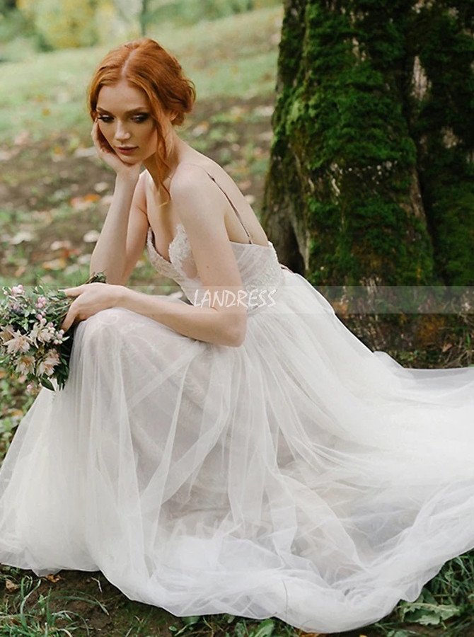 Simple Outdoor Wedding Dresses Tulle and Lace Garden Bridal Dress