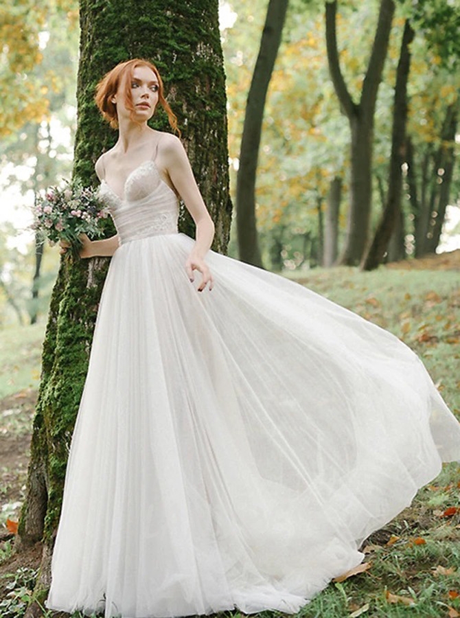 Simple wedding dress for outdoor wedding sale