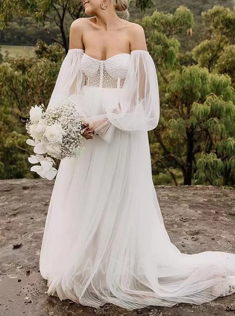 See Through Sweetheart Neckline Wedding Gown With Detached Sleeve