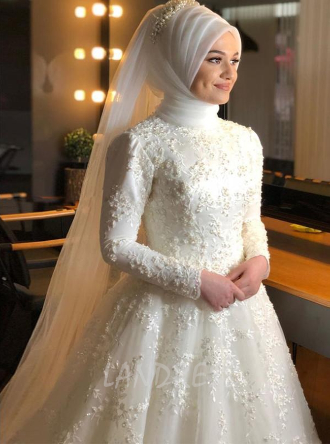 Princess Beaded Lace Muslim Bridal Gown With Sleeves Landress