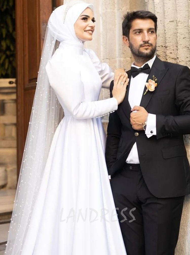 White Islamic Bridal Dress Long Sleeve Satin Bridal Dress